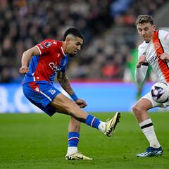 Primera asistencia de Daniel Muñoz, pero al Palace se le escapa el triunfo