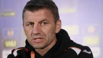 "No existe duelo Valverde-Djukic, es Athletic-Valencia"