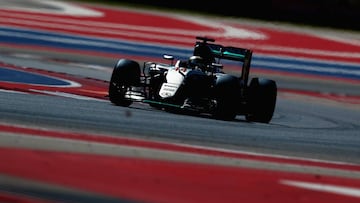 Hamilton se impone en Austin; Alonso acaba 5º y Sainz 6º