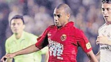 <b>CONTRATIEMPO. </b>Gil fue el mejor ante el Real Madrid, pero no irá a Huelva.