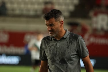 Ania se mejora en sus arranques