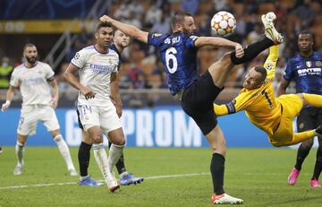 Carlos Casemiro, Samir Handanovic y Stefan de Vrij.