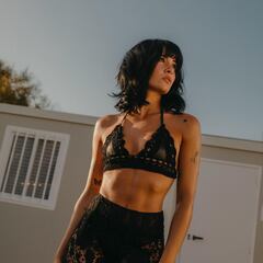 Aitana y su look con transparencias impresionan en el Mallorca Live Festival