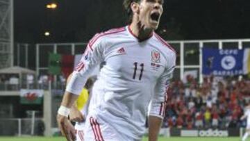 Bale fue el héroe de Galés con dos golazos ante Andorra.