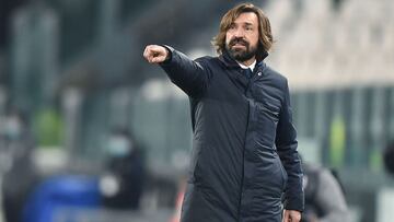 Turin (Italy), 03/01/2021.- Juventus coach Andrea Pirlo gestures during the Italian Serie A soccer match Juventus FC vs Udinese Calcio at the Allianz Stadium in Turin, Italy, 03 January 2021. (Italia) EFE/EPA/ALESSANDRO DI MARCO