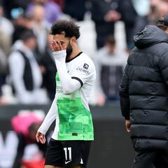 Un mes fatídico para el Liverpool en su búsqueda de títulos