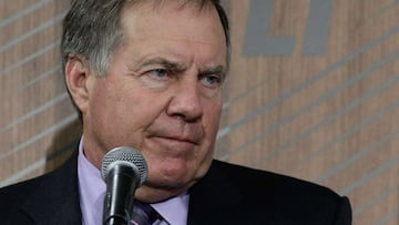 HOUSTON, TX - JANUARY 30: Head coach Bill Belichick of the New England Patriots speaks with the media during Super Bowl 51 Opening Night at Minute Maid Park on January 30, 2017 in Houston, Texas.   Bob Levey/Getty Images/AFP
 == FOR NEWSPAPERS, INTERNET, TELCOS &amp; TELEVISION USE ONLY ==