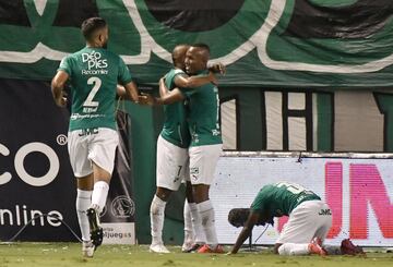 Deportivo Cali y Millonarios protagonizaron el regreso de la Liga Betplay tras el parón por la pandemia de COVID-19.  El encuentro terminó en empate 1-1 y en la primera parte tuvo que ser suspendido por una Tormenta Eléctrica.