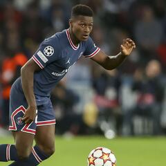 L'Equipe: el Madrid 'obligó' al PSG a pagar 40 millones por Nuno Mendes