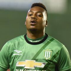 Banfield tendría listo el sustituto de Iván Arboleda