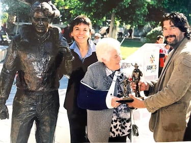 Descubre la maravillosa historia de Carmelita Tostado, pionera de la celebración del Día del Padre en México