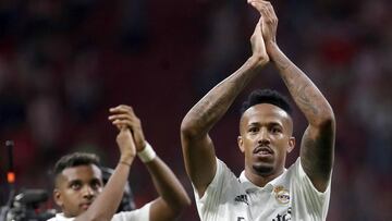 Rodrygo y Militao, jugadores del Madrid, durante un partido.