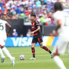 Erick Pulgar y Flamengo jugarán con un gigante de Europa en octavos de final