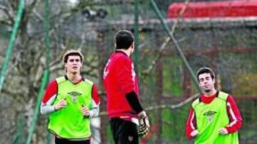 <b>UNA DUPLA QUE HA FUNCIONADO</b> Salvo en el partido ante el Valencia, en el que ambos fueron lesionados por sendas entradas, el tándem formado por Susaeta y Llorente arriba ha funcionado. La fórmula se inició en el encuentro ante el Barcelona y vino de perlas.