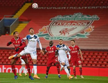 Liverpool: Klopp brands schedule 'a crime' after Atalanta defeat