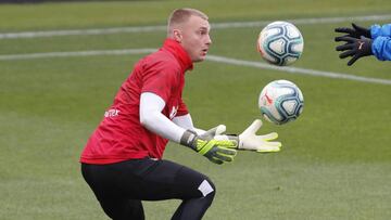 Cillessen vuelve al once.