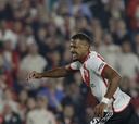 Rondón salva la racha de River
