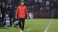 A pedido del plantel y dirigencia, Bidoglio sigue en Newell's