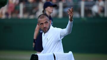 “No te pares y me mires así”: el duro cruce que marcó la victoria de Tabilo en Wimbledon