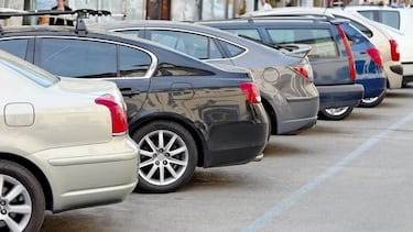 Le roban el móvil de más de 1.000 euros, no se rinde y emprende una búsqueda de 150 kilómetros hasta dar con él