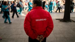 “Es por la miseria de jubilación que tenemos, hay que comer y tengo una hija menor de edad.. por eso trabajo”