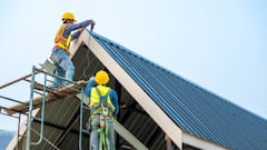 Suspendida la reforma eléctrica de AMLO: qué pasará ahora y plazos