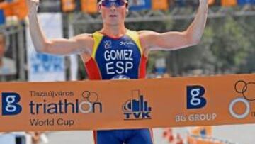 <b>NUEVA VICTORIA. </b>El líder de la competición volvió a ganar.