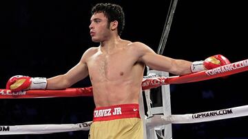 Julio C&eacute;sar Ch&aacute;vez Jr, hijo de la leyenda del boxeo mexicano, asegur&oacute; que ha dejado atr&aacute;s las drogas y ahora va a enfocarse en ser el mejor boxeador del mundo.