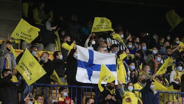 22/02/22 PARTIDO CHAMPIONS LEAGUE OCATAVOS IDA 
 VILLARREAL CF - JUVENTUS FC
 AFICIONADOS SEGUIDORES