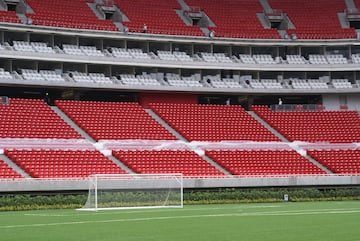 La historia del estadio de Chivas en 40 fotos inéditas