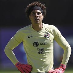 Guillermo Ochoa: “Our biggest rival is Chivas, not Pumas”