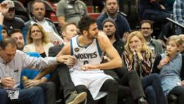 Beal (26) y sus compañeros de banquillo acaban con Ricky (22)