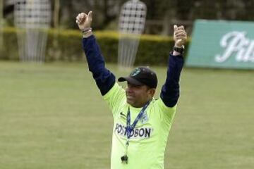 La hinchada de Nacional preparó un Banderazo para apoyar a su equipo 