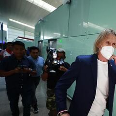 Gareca viaja a Qatar para supervisar el repechaje continental