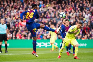 Gran debut de Yerry Mina en la defensa del Barcelona 