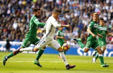 Pablo Insua y Cristiano Ronaldo.