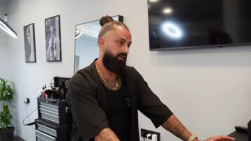Manuel Cortés, barbero de Cristiano Ronaldo: “Hace falta al menos 10.000 euros para abrir de cero una barbería, es un trabajo muy esclavo”