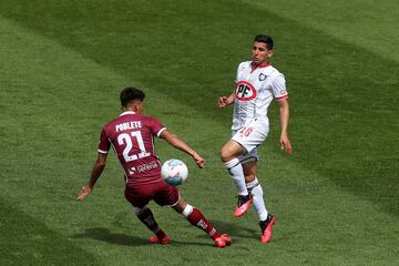 El volante central dejó la Ligue 1, específicamente el Metz, desembarcó en La Serena para ayudar al equipo en la lucha por no descender. Suma 222 minutos con el conjunto granate.