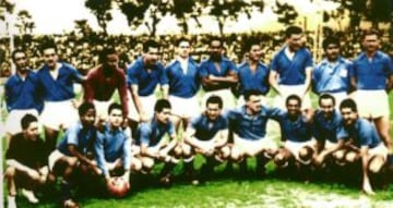 Millonarios de 1949, gana el clásico 6-3. Di Stéfano debuta y anota tres goles