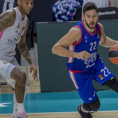 Micic sigue dudando con la NBA: "Soy muy feliz en la Euroliga..."