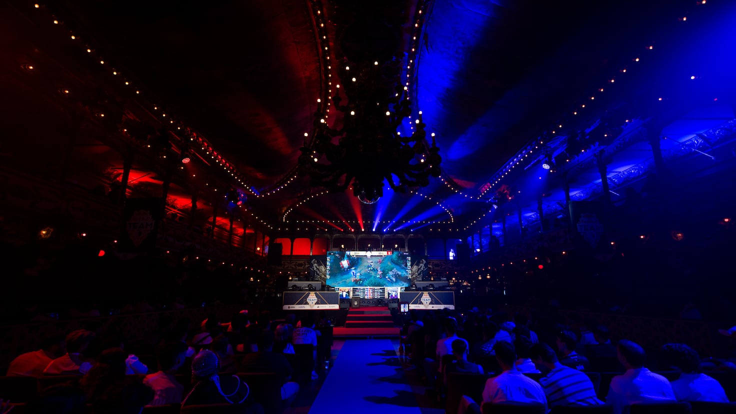 Red Bull Team 5: Skain Revela el Secreto del Éxito - Contenido, Competición y Entretenimiento