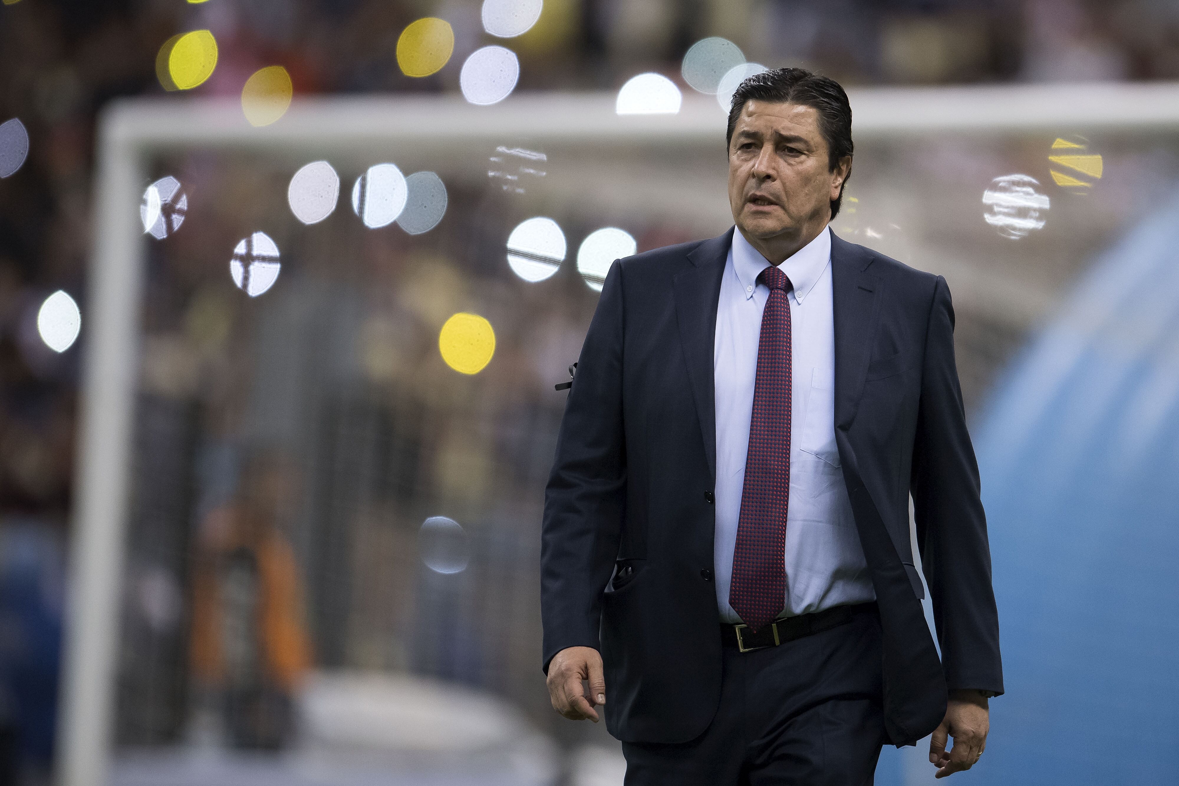Así les ha ido a los DT de Chivas que debutan en el Clásico Nacional