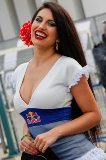 Las chicas más guapas y sexys del paddock en el GP de España