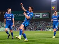 Angel Marquez celebrates his goal 0-1 of Cruz Azul during the 9th round match between Santos and Cruz Azul as part of the Liga BBVA MX Varonil, Torneo Clausura 2026 at TSM Corona Stadium, on March 03, 2026 in Torreon, Coahuila, Mexico.