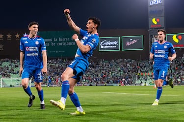 Cruz Azul no suelta el liderato