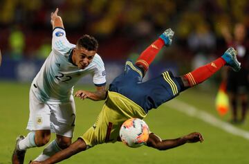 Mira las mejores imágenes del partidazo entre Argentina y Colombia 