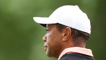 Tiger Woods put in a tremendous effort despite obvious struggles and finished the third round of the PGA Championship with a 9-over 79.