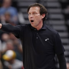 What awaits Atlanta Hawks new head coach Quin Snyder?