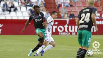 Albacete y Racing firmaron un partido parejo en el Carlos Belmonte.