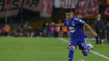 Daniel Ruiz durante un partido con Millonarios por Liga BetPlay.